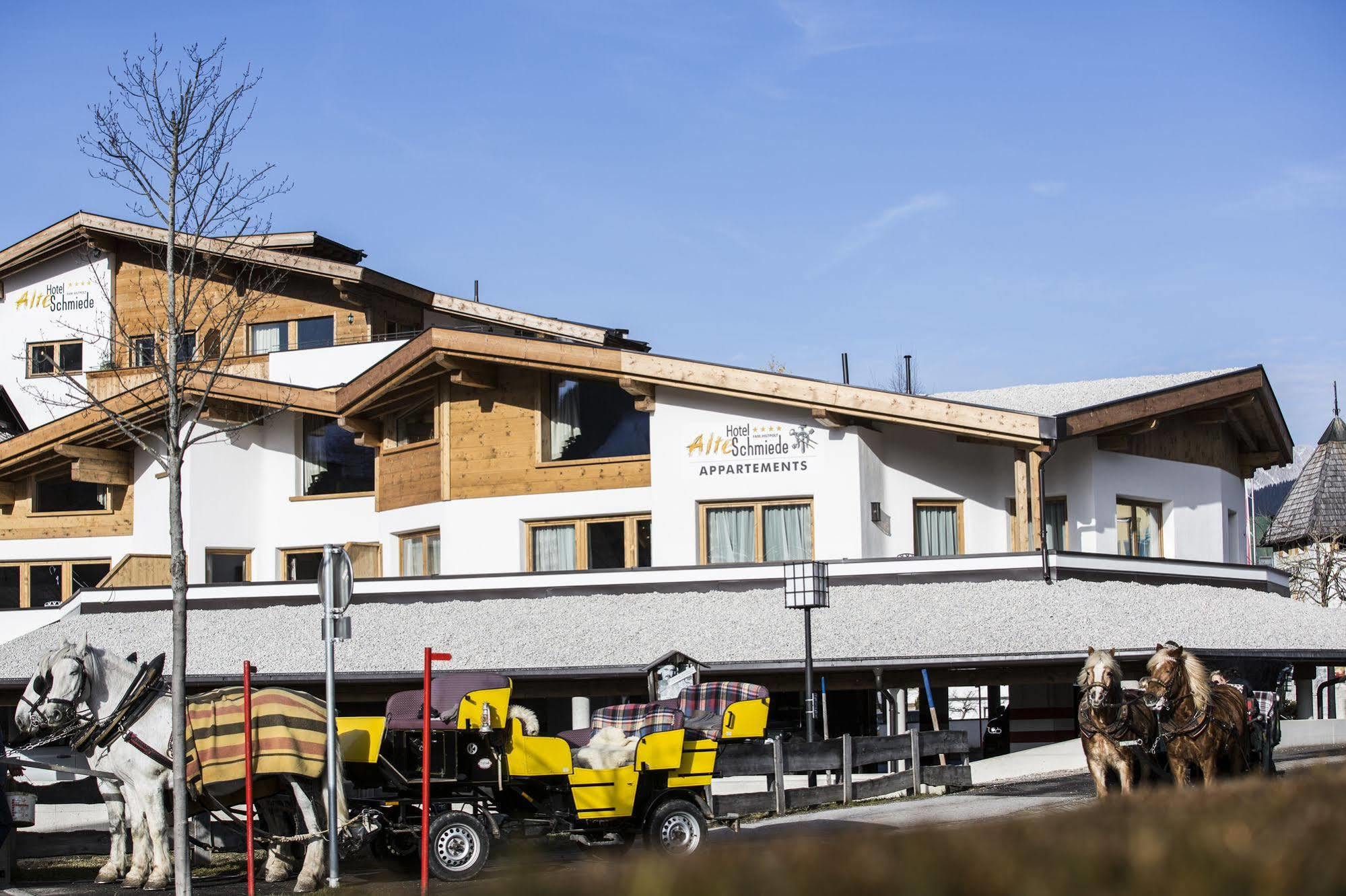 Alte Schmiede Hiltpolt Hotel Seefeld in Tirol Bagian luar foto